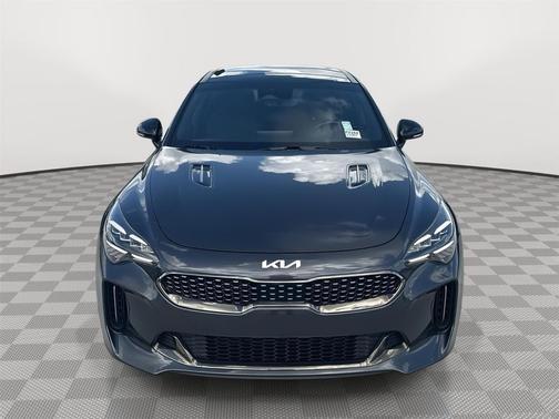 2023 Kia Stinger GT-Line
