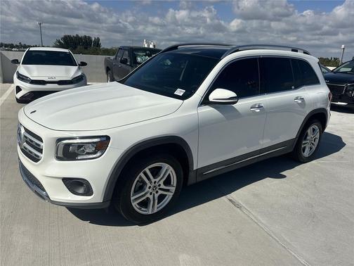 2021 Mercedes-Benz GLB 250 4MATIC