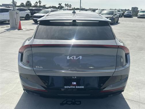 2025 Kia EV6 Wind
