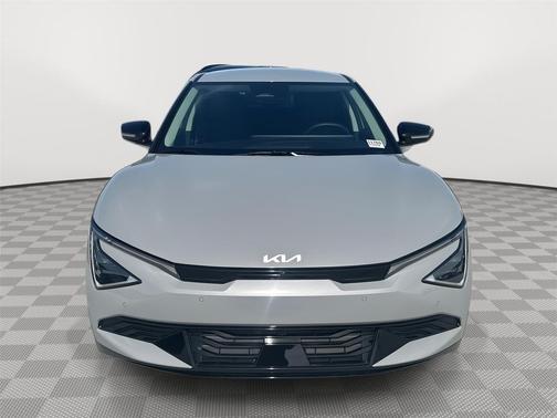 2025 Kia EV6 Wind