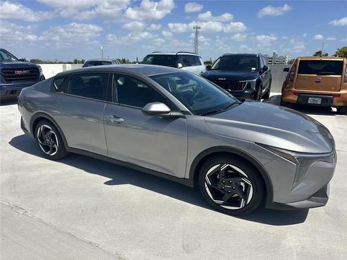 2026 Kia K4 EX
