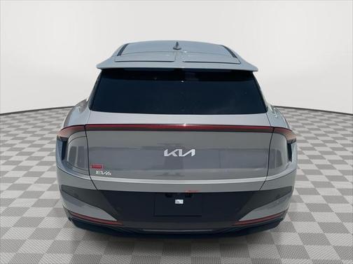 2025 Kia EV6 Light Long Range