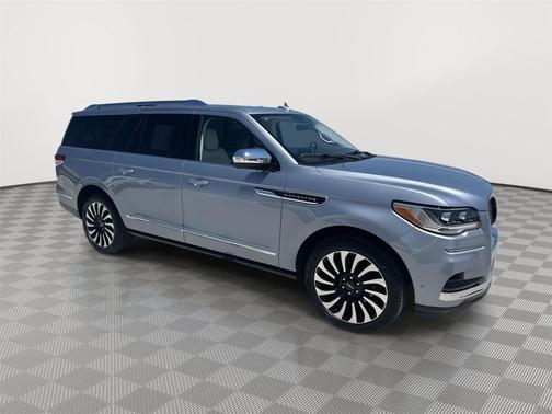 2023 Lincoln Navigator Black Label