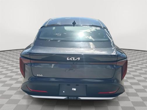2025 Kia K4 LX