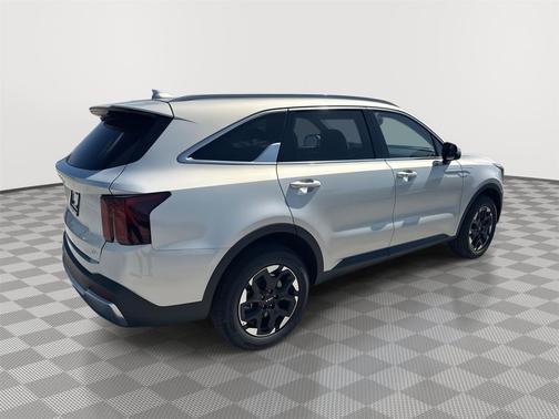 Ivory Silver 2026 Kia Sorento S