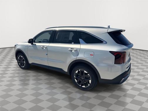 Ivory Silver 2026 Kia Sorento S