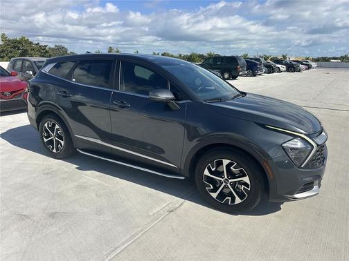 2023 Kia Sportage EX