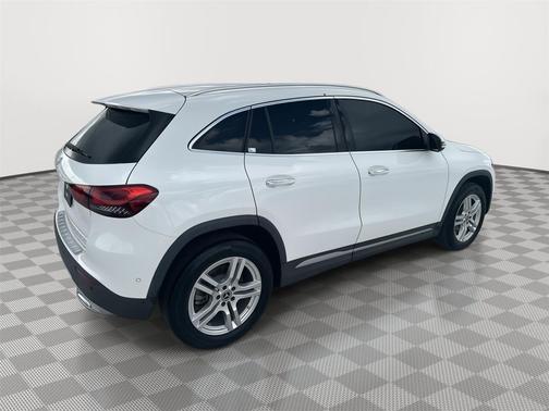 2023 Mercedes-Benz GLA 250 Base
