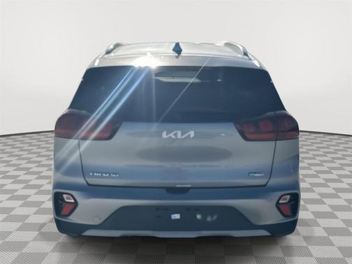 2022 Kia Niro LX