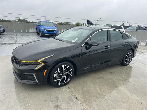 2025 Kia K5 EX
