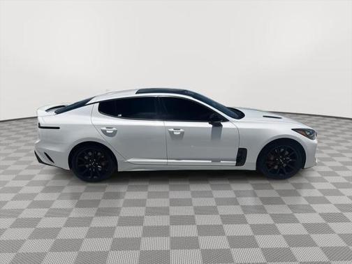 2022 Kia Stinger GT2