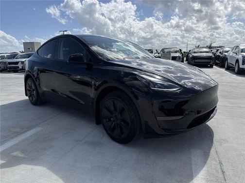 2024 Tesla Model Y Long Range Single Motor Rear-Wheel Drive