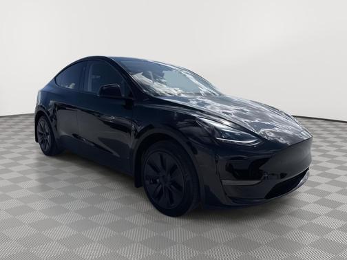 2024 Tesla Model Y Long Range Single Motor Rear-Wheel Drive