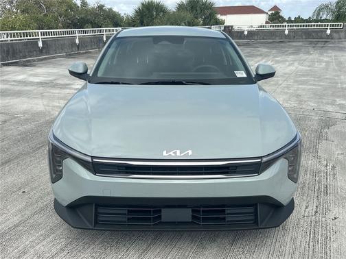 Morning Haze 2026 Kia K4 LXS