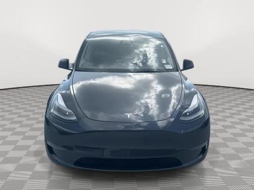 2024 Tesla Model Y Long Range Dual Motor All-Wheel Drive