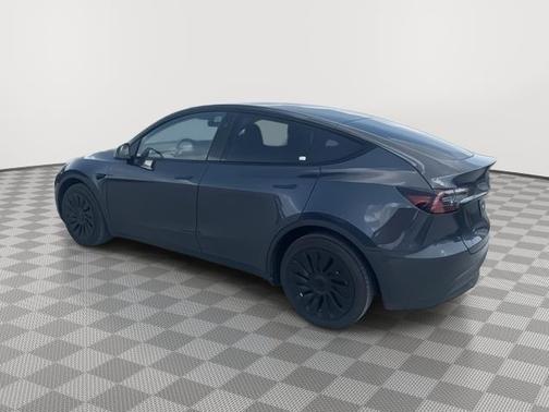 2024 Tesla Model Y Long Range Dual Motor All-Wheel Drive