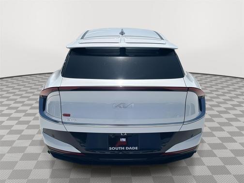 2025 Kia EV6 Wind
