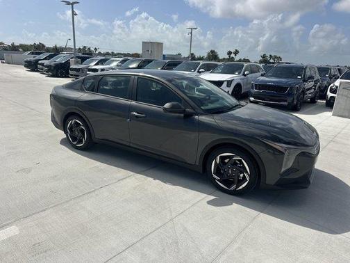 2025 Kia K4 EX