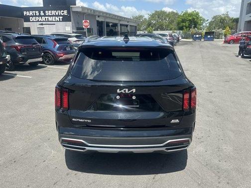 2024 Kia Sorento Hybrid EX