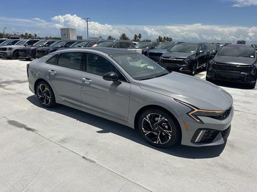 2025 Kia K5 GT-Line