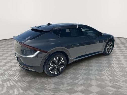 2023 Kia EV6 Wind