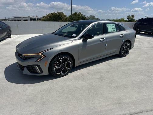 2025 Kia K5 GT-Line