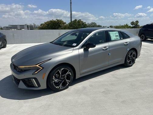 2025 Kia K5 GT-Line