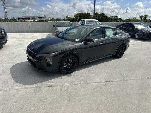 2025 Kia K4 GT-Line Turbo