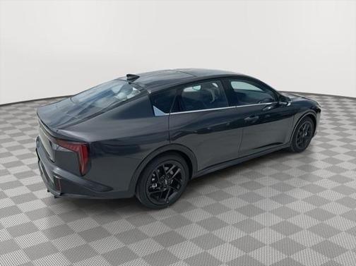 2025 Kia K4 GT-Line Turbo