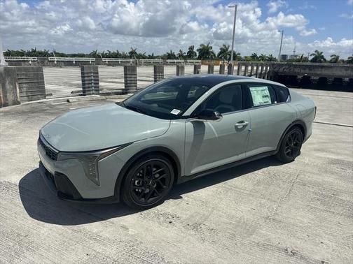 2025 Kia K4 GT-Line Turbo
