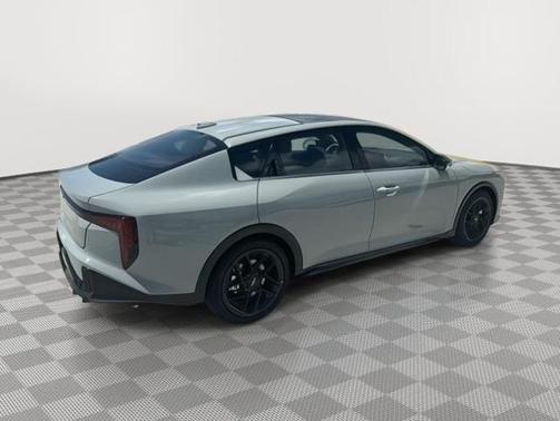 2025 Kia K4 GT-Line Turbo