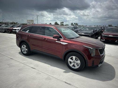 2025 Kia Sorento LX