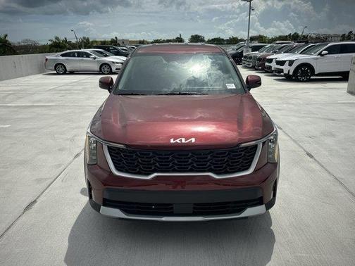 2025 Kia Sorento LX