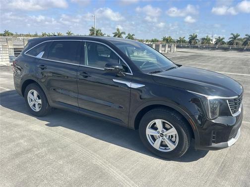 2026 Kia Sorento LX