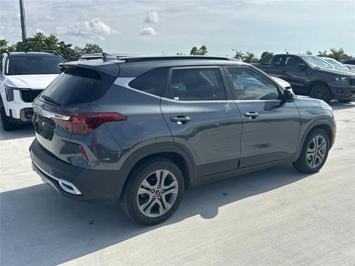 2023 Kia Seltos S