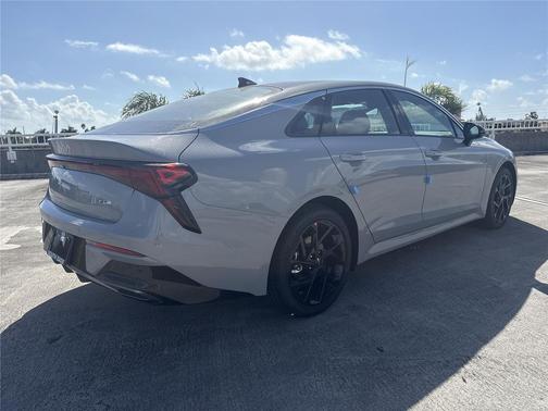 2026 Kia K5 GT-Line