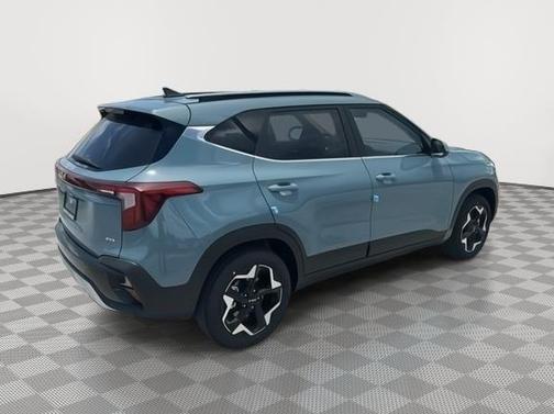 2025 Kia Seltos EX