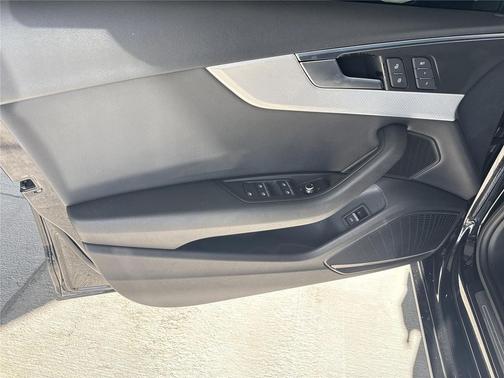 2018 Audi A4 2.0T ultra Premium Plus