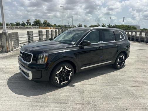2025 Kia Telluride EX