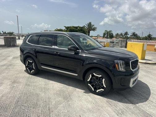 2025 Kia Telluride EX