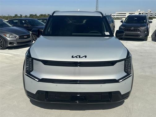 2026 Kia EV9 Land