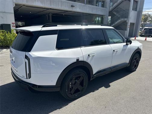 Glacial White Pearl 2027 Kia Telluride Hybrid X-Line SX