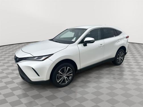2023 Toyota Venza XLE