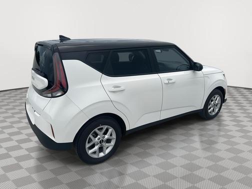 2025 Kia Soul S
