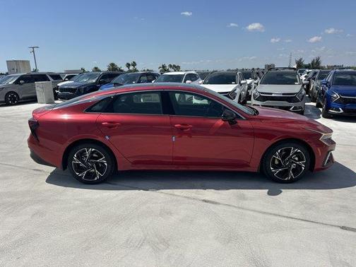 2025 Kia K5 GT-Line