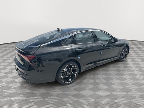 Aurora Black Pearl 2026 Kia K5 GT-Line FWD