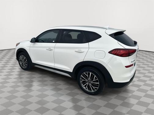2021 Hyundai TUCSON SEL