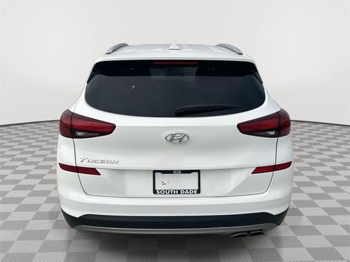 2021 Hyundai TUCSON SEL