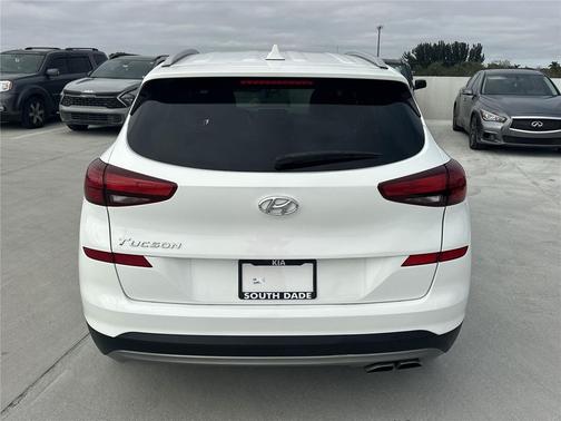 2021 Hyundai TUCSON SEL