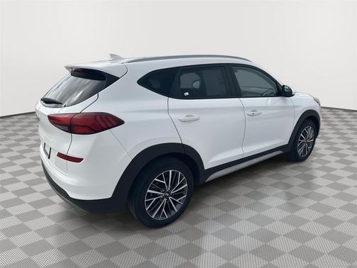 2021 Hyundai TUCSON SEL